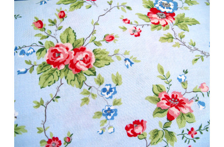 Rosenstoff Blumenstoff Baumwolle blau Sweet Liberty Patchworkstoff