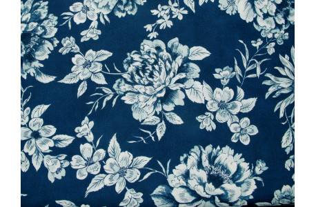 Patchworkstoff große Blumen Dahlien Mohnblumen Rosen Baumwollstoff Meteware Sandalwood