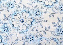 Quiltstoff blau weiß Blumenranken Danbury